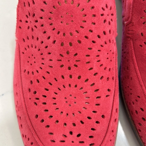 Clarks Ultimate Comfort Collection “Trish Calla” Pink Suede Loafers Safe… - Picture 6 of 13